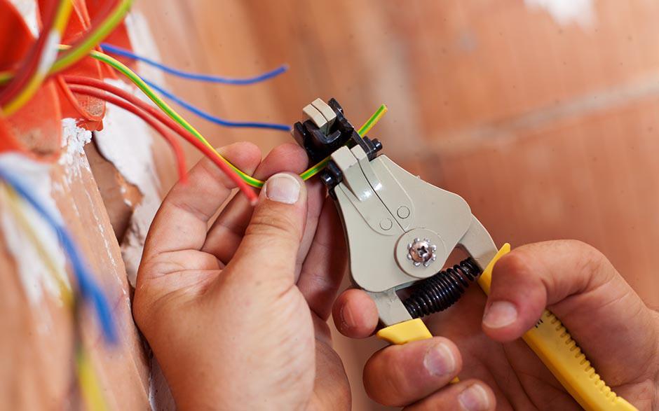recherche travail électricien bâtiment Jouars-Pontchartrain